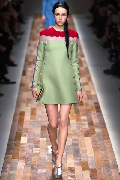Look 36